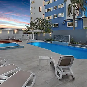Catalina **** Maroochydore